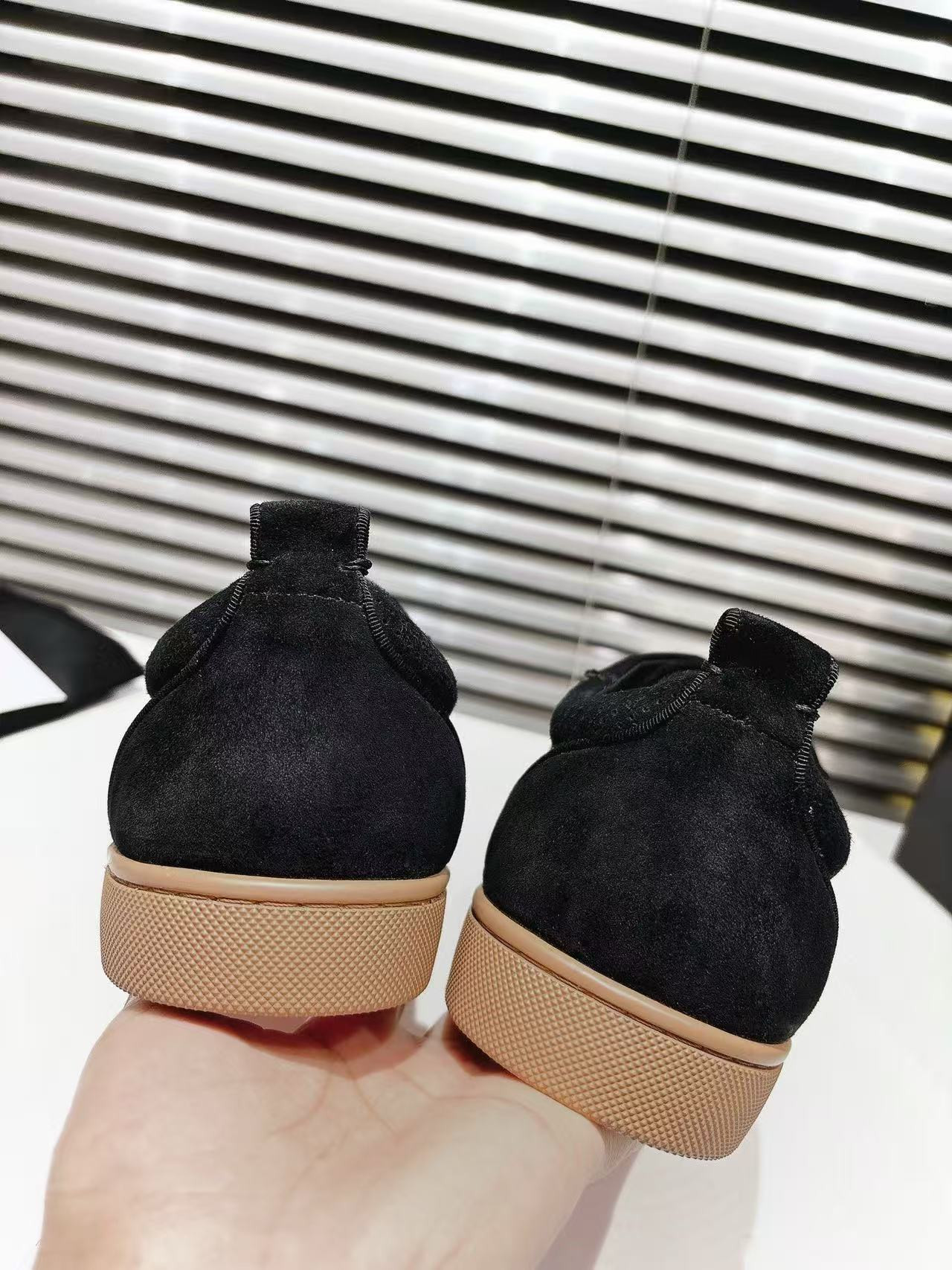 UA Ch**an Louboutin Sneaker