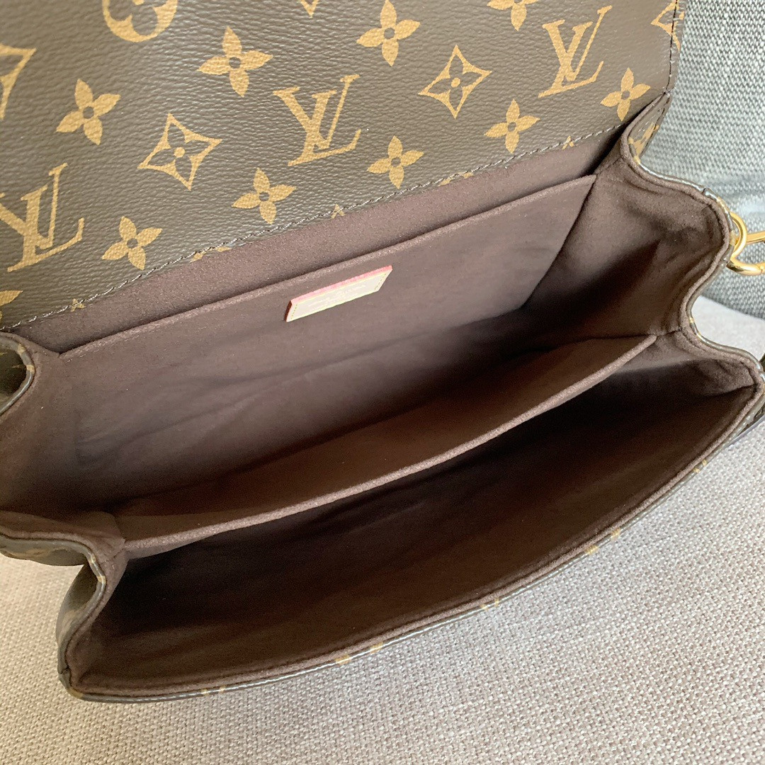 LV POCHETTE METIS M44875
