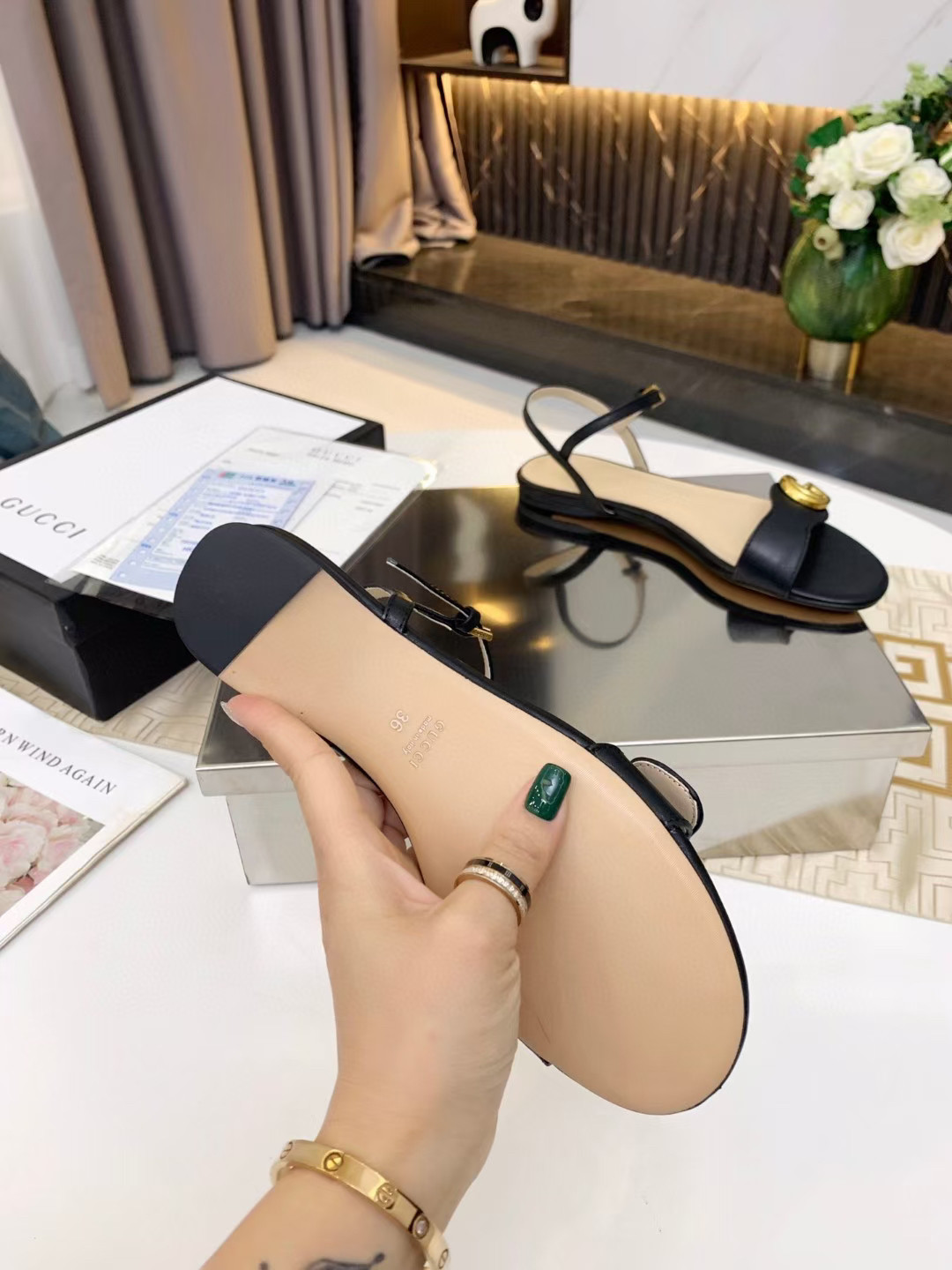 UA G*u*i HORSEBIT FLAT SANDAL