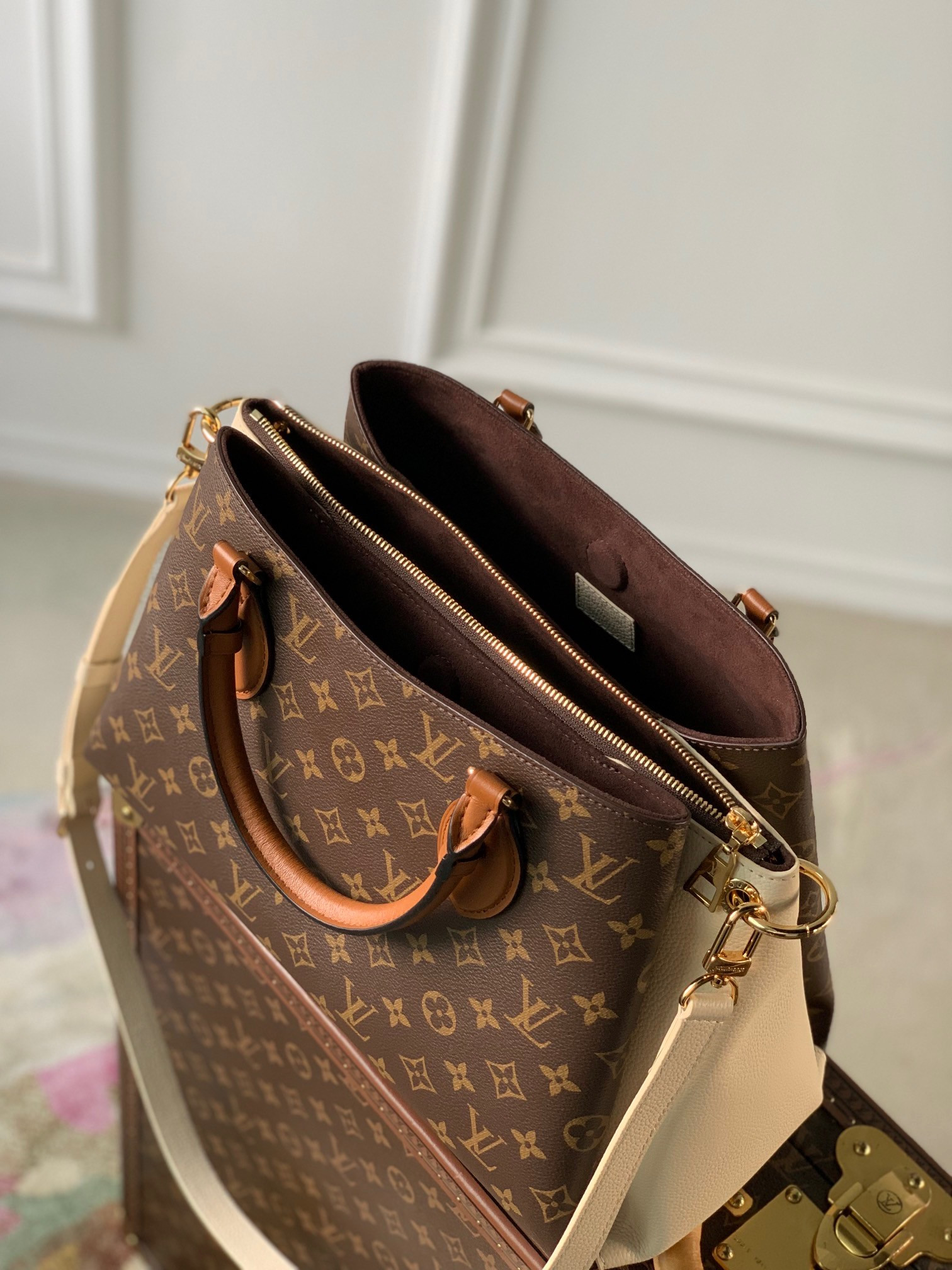 L0*is V*t0n Vendôme MM M46478
