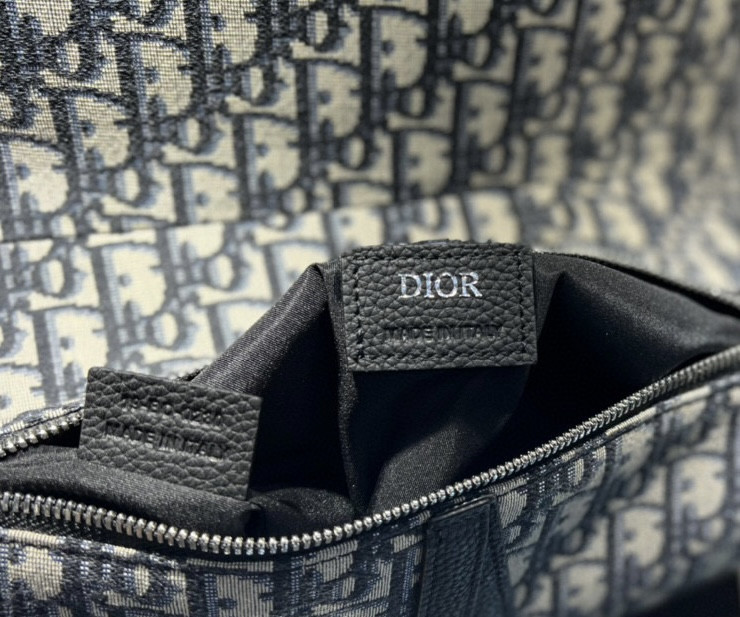 D*0r Saddle Bag Beige and Black D*0r Oblique Jacquard  26 x 19 x 4.5 CM