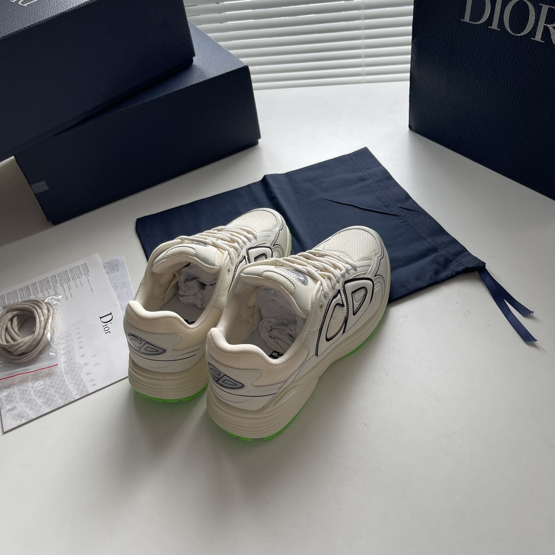 UA D*0r B30 Sneaker
