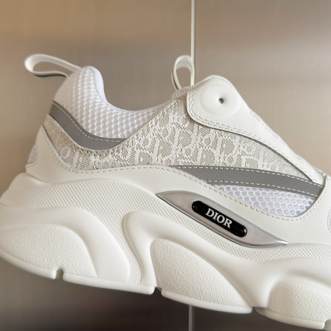 UA D*0r B22 Sneaker