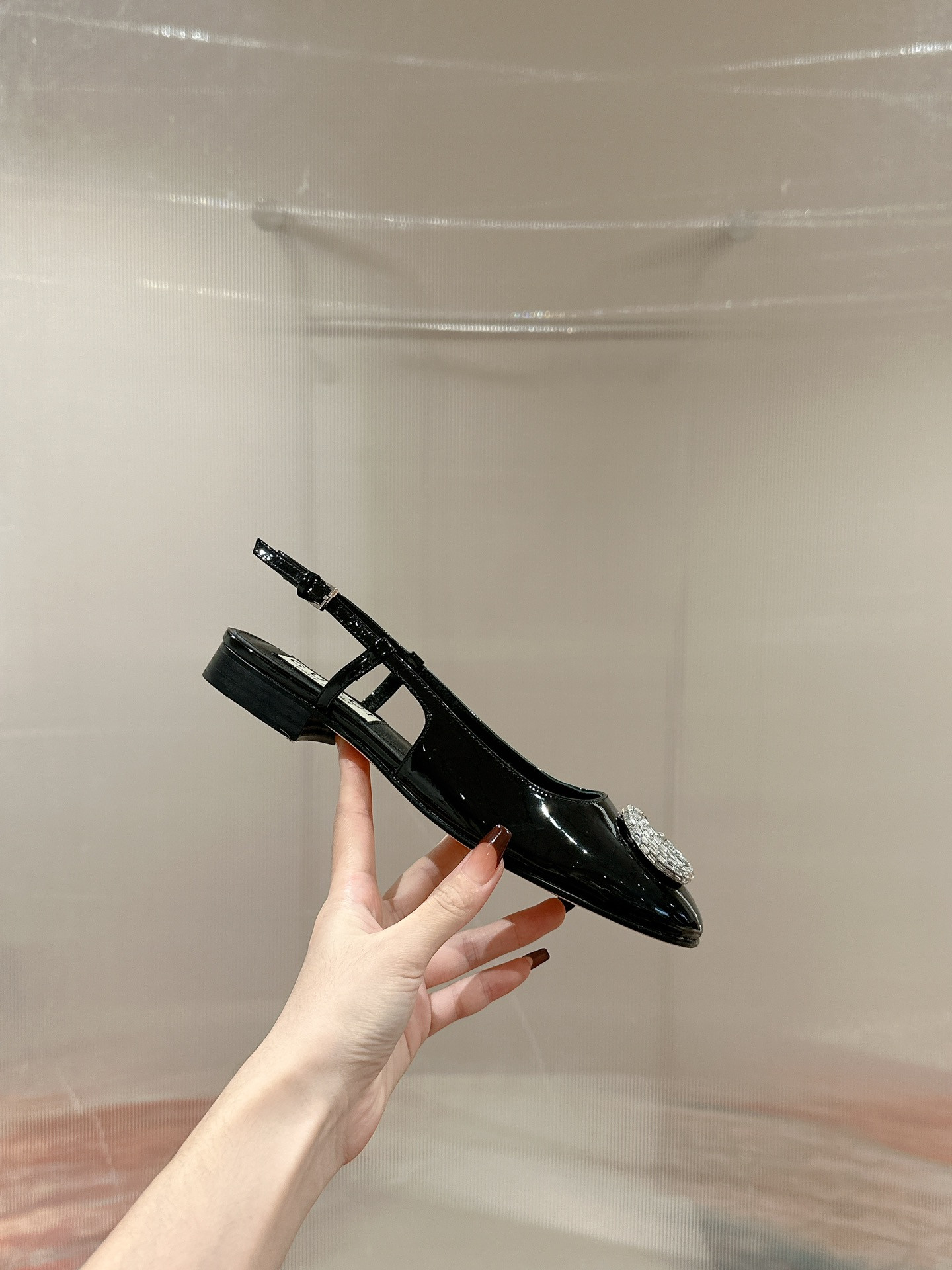 UA G*u*i BALLERINA WITH DOUBLE G