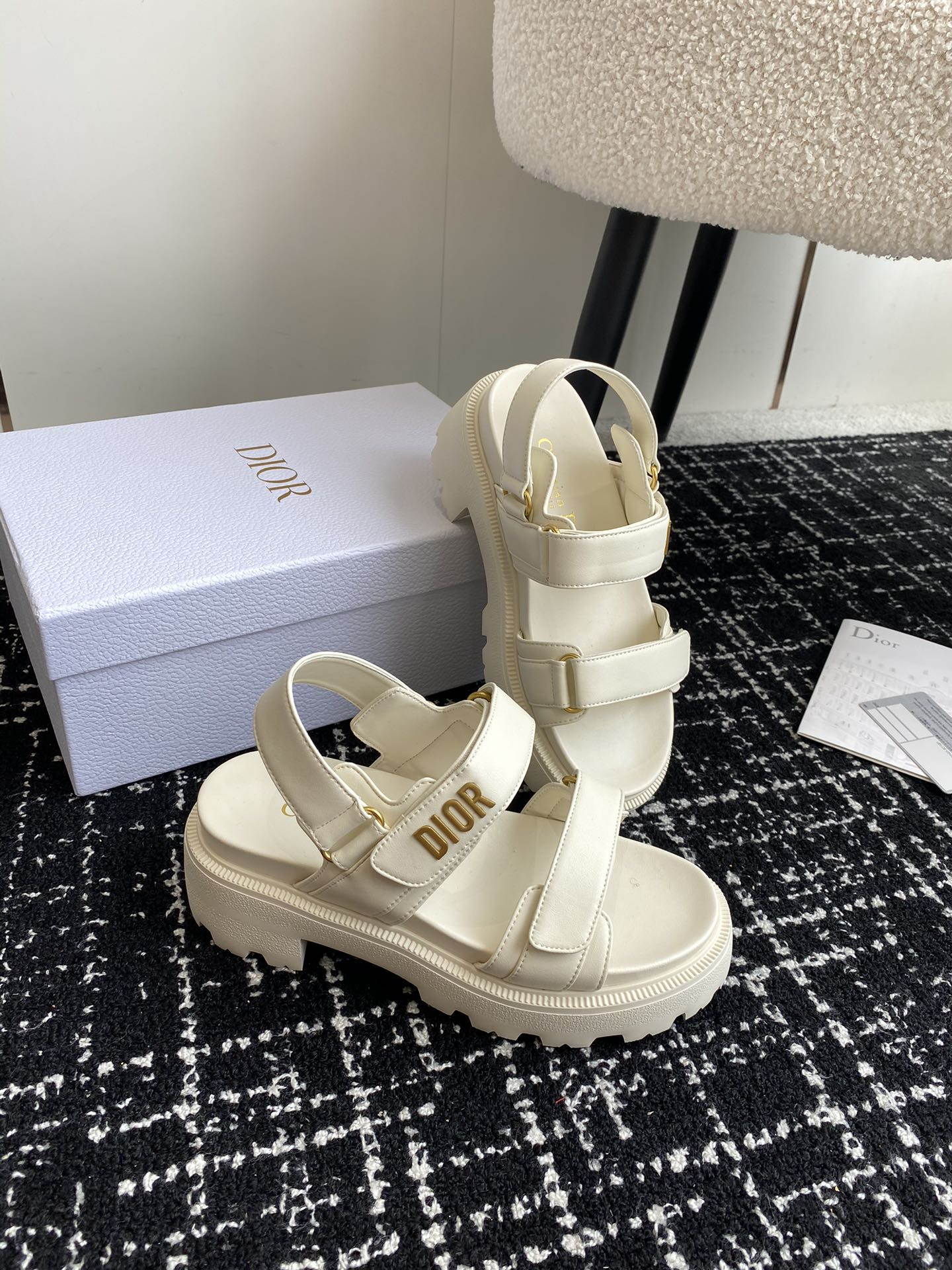 UA D*0ract Platform Sandal White