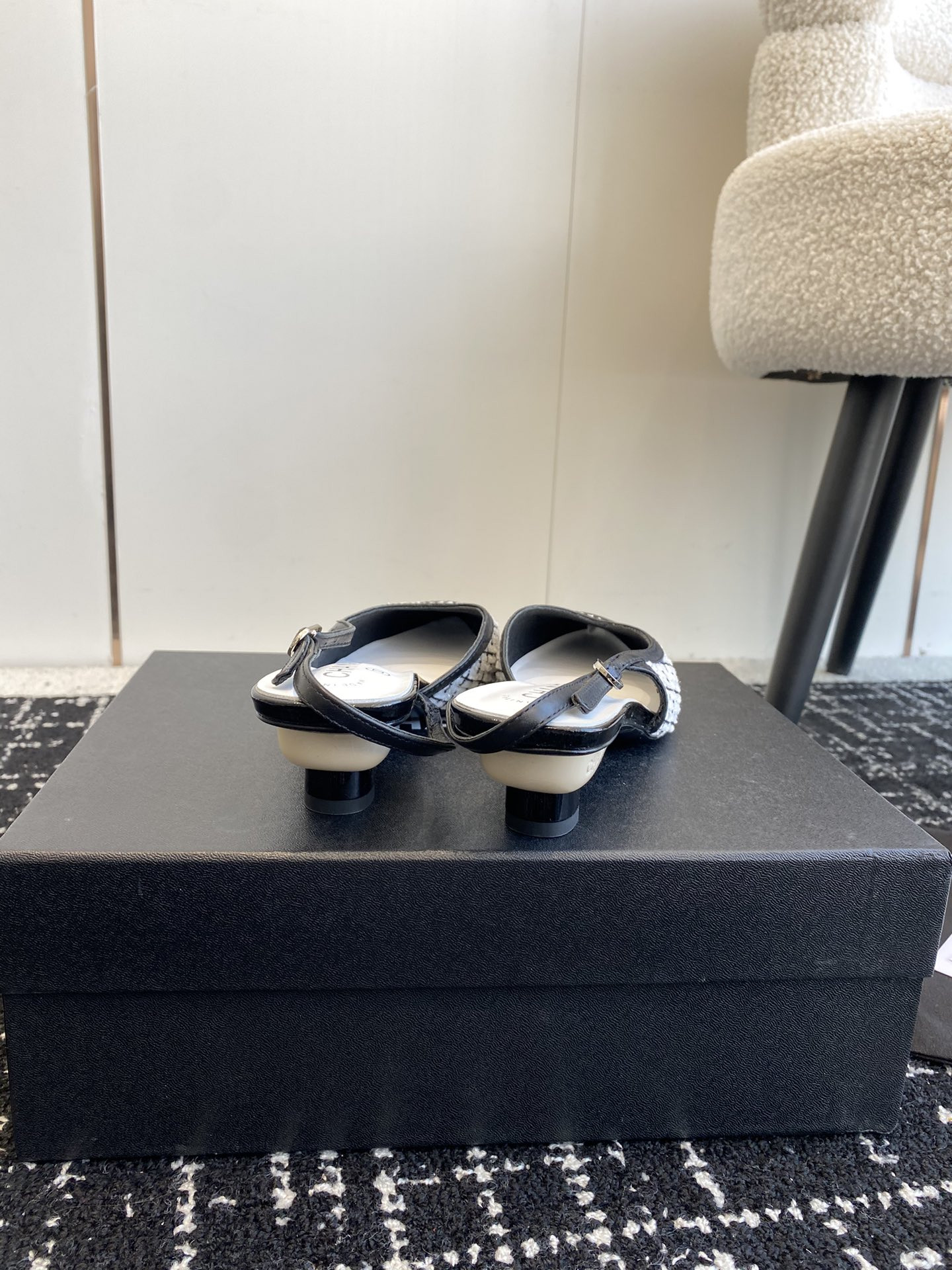 UA Ch*el SLINGBACKS