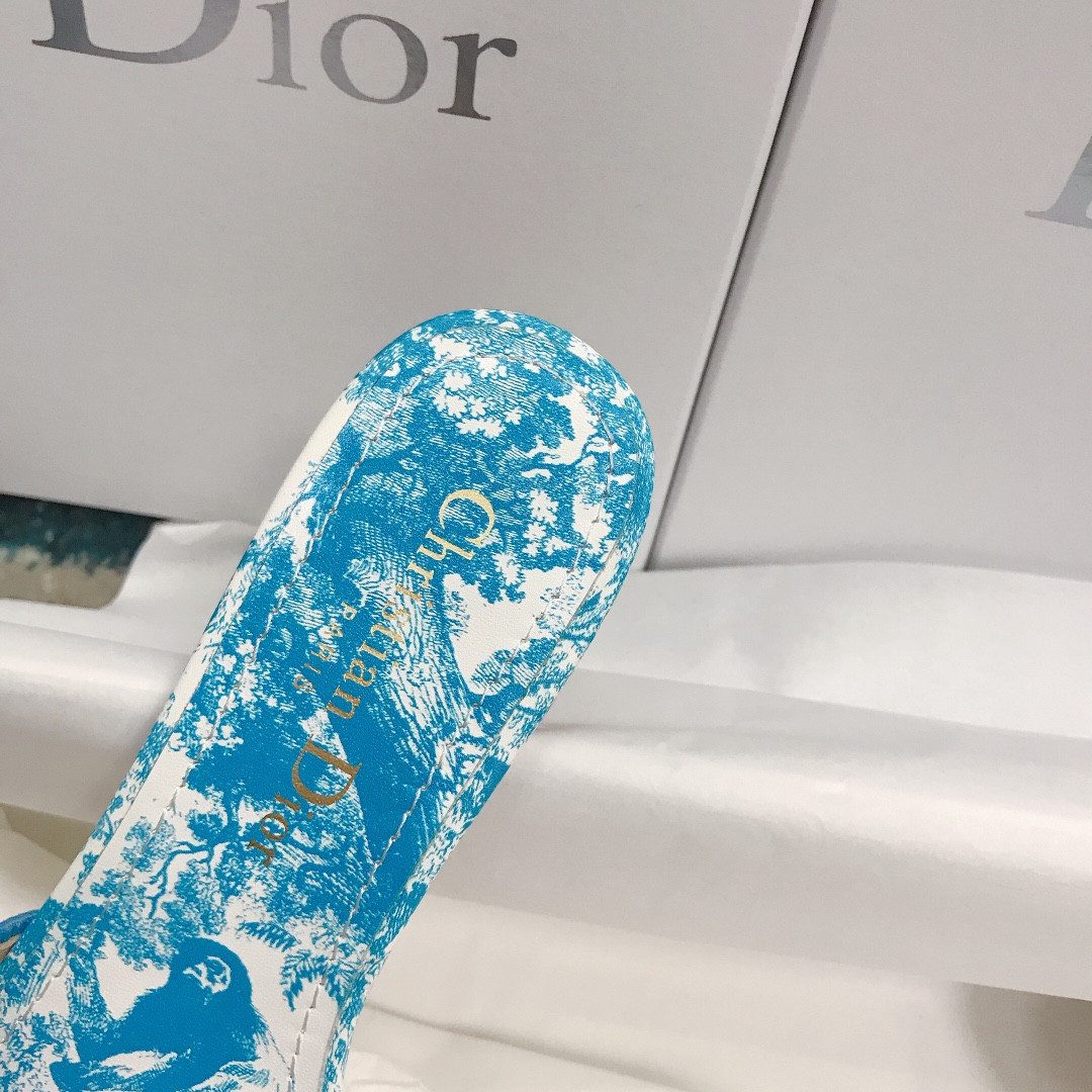 UA D*0r Dway Heeled Slide