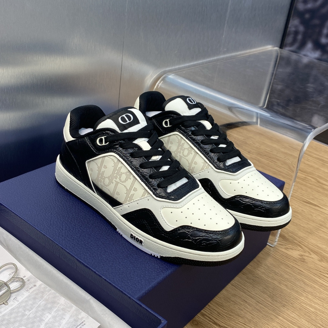 UA D*0r B27 Sneaker