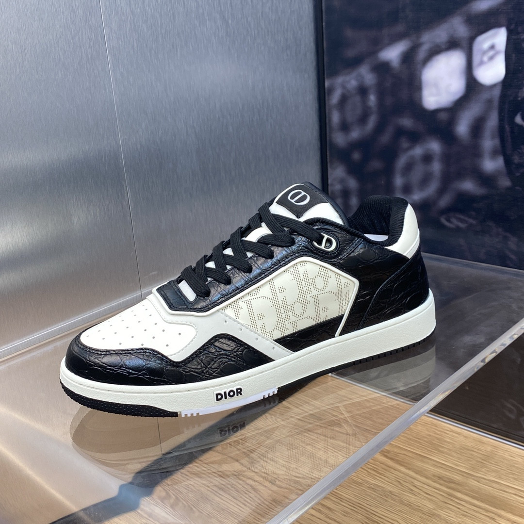 UA D*0r B27 Sneaker
